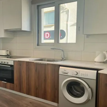 Phaedrus Living Coral Horizon * לרנקה